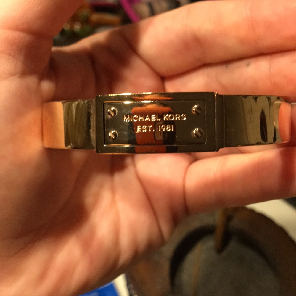 MICHAEL KORS